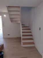 Pourquoi choisir un escalier en acier sur mesure sur le bassin d’Arcachon  (2webp