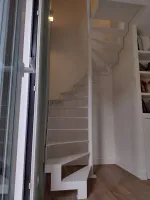 Fabrication et pose d'un escalier sur mesure hélicoïdal sur le bassin d'Arcachon (4webp