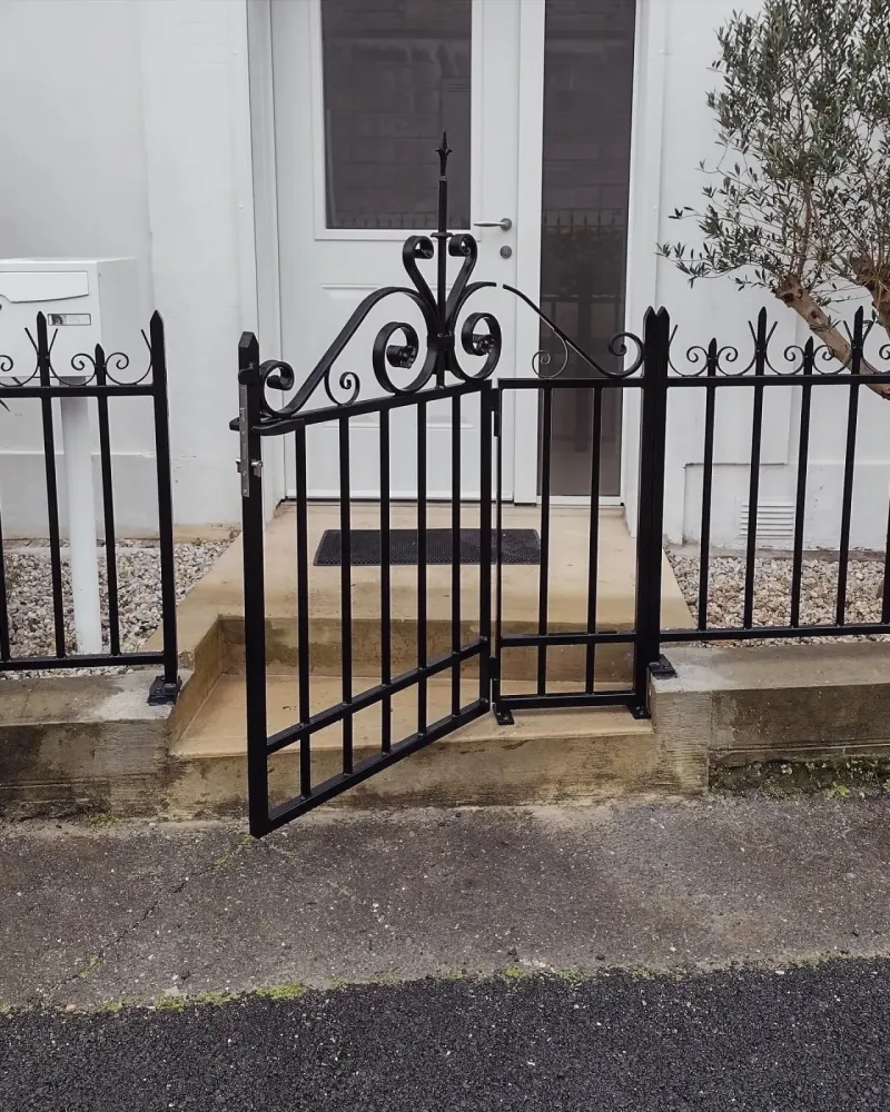 portillon sur mesure à Gujan-Mestras