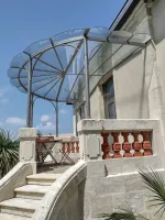 Spécialiste des marquises en acier sur mesure (5)webp