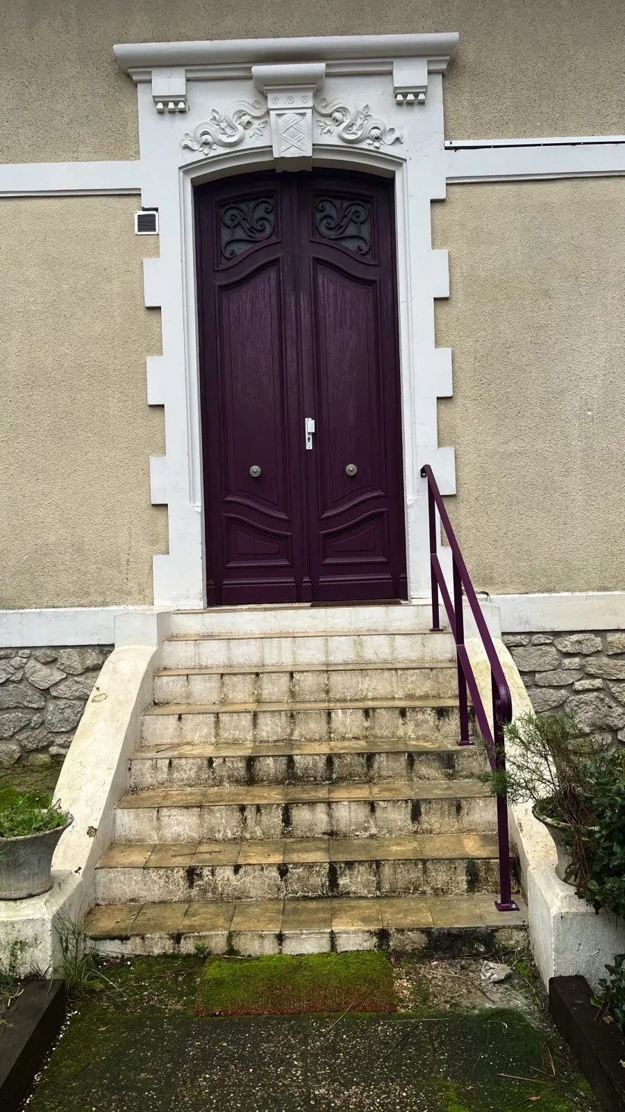 Entreprise de métallerie pour la pose de main courante en acier pour les résidences sur le bassin d’Arcachon